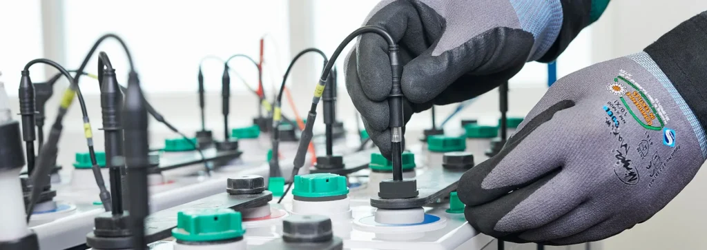 Mantenimiento de baterías industriales Hoppecke en Perú